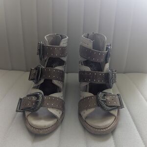 Freebird by Steven Brown and Cream Sandals